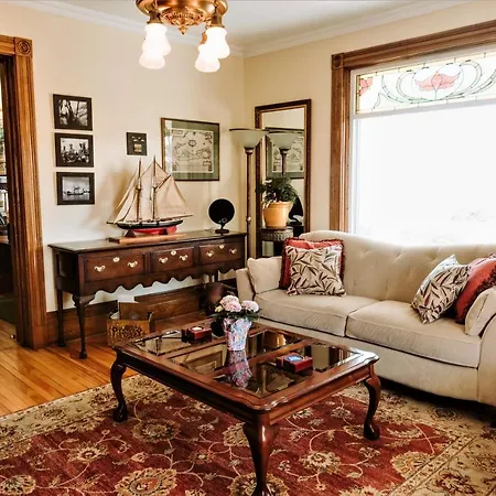 Alicion Bed & Breakfast-3